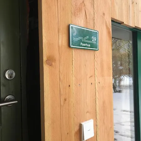 Peerhus In Zwischen Toenning Und St Peter Ording