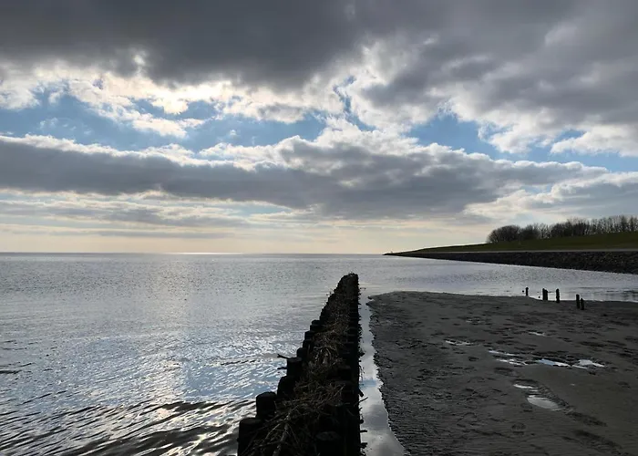 Peerhus In Zwischen Toenning Und St Peter Ording * Katingsiel